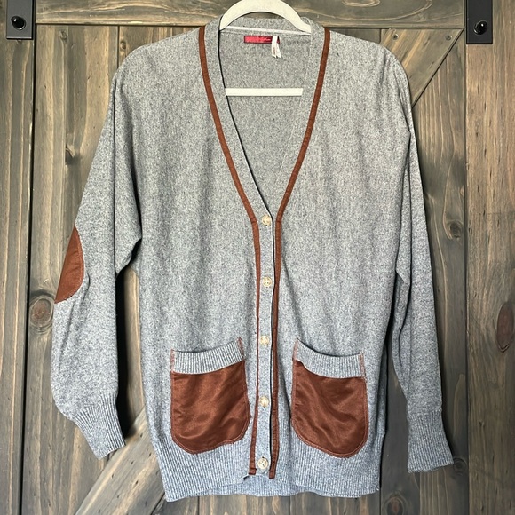 Left On Houston Cardigan - Picture 1 of 7
